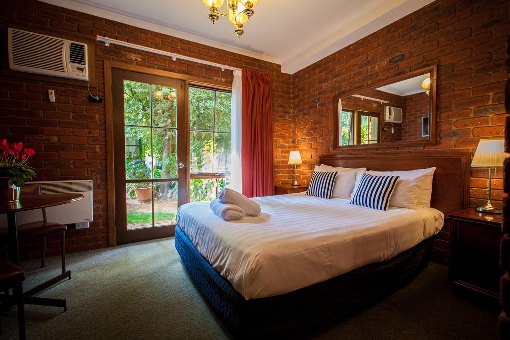 Armour Motor Inn Beechworth Buitenkant foto