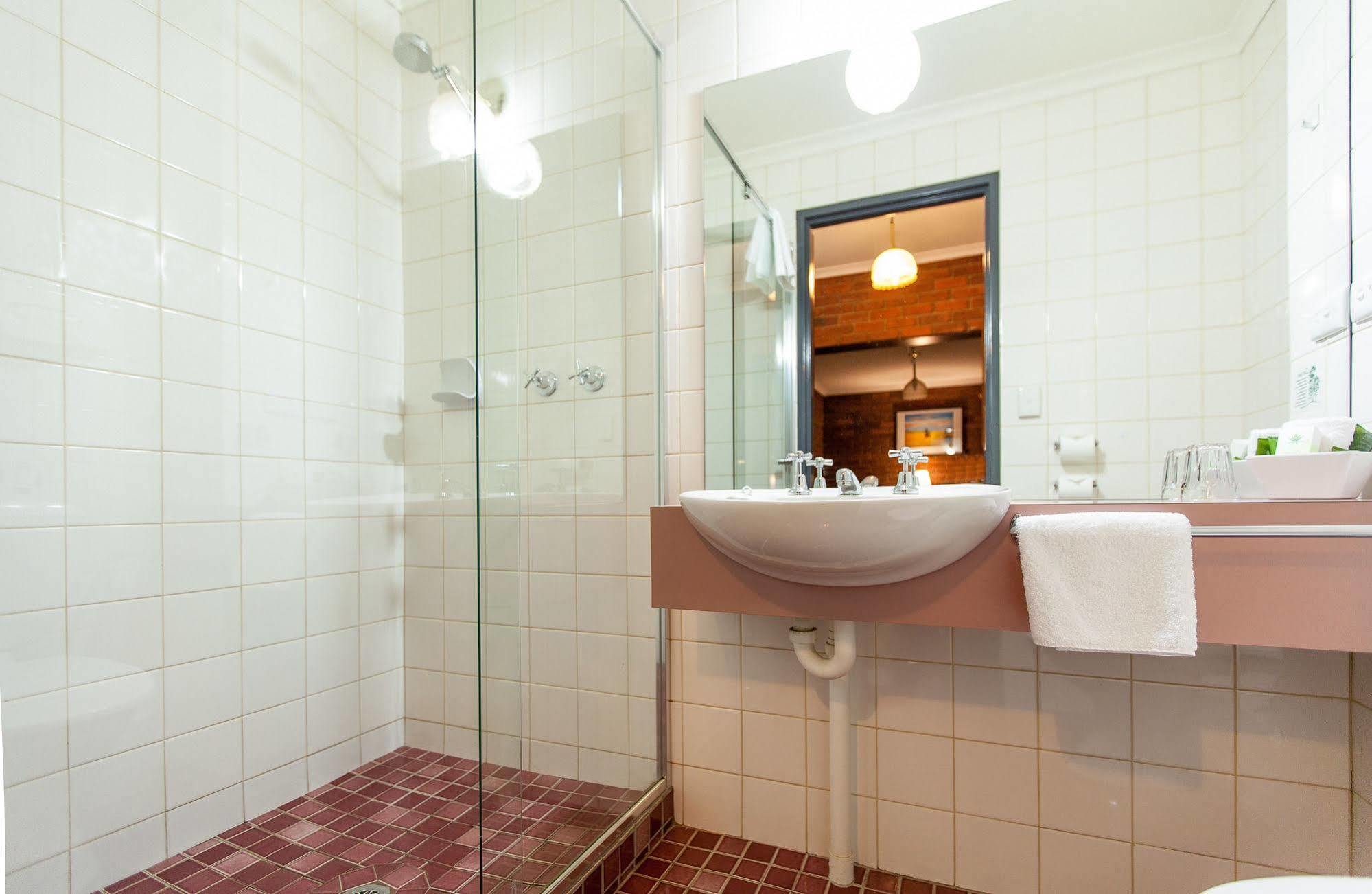 Armour Motor Inn Beechworth Buitenkant foto